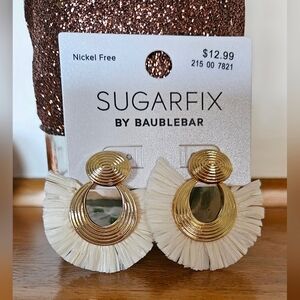 🆕️ BaubleBar Threaded Circle Statement Earrings | White & Gold | Rafia | Fringe